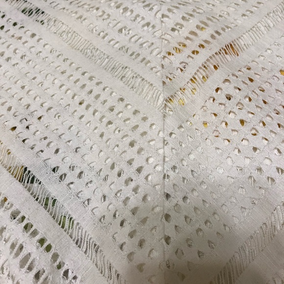 ENDLESS ROSE White Sheer Crochet Lace Top Small - Picture 5 of 9